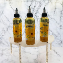 Load image into Gallery viewer, Calendula and Turmeric Spot Controlling Oil